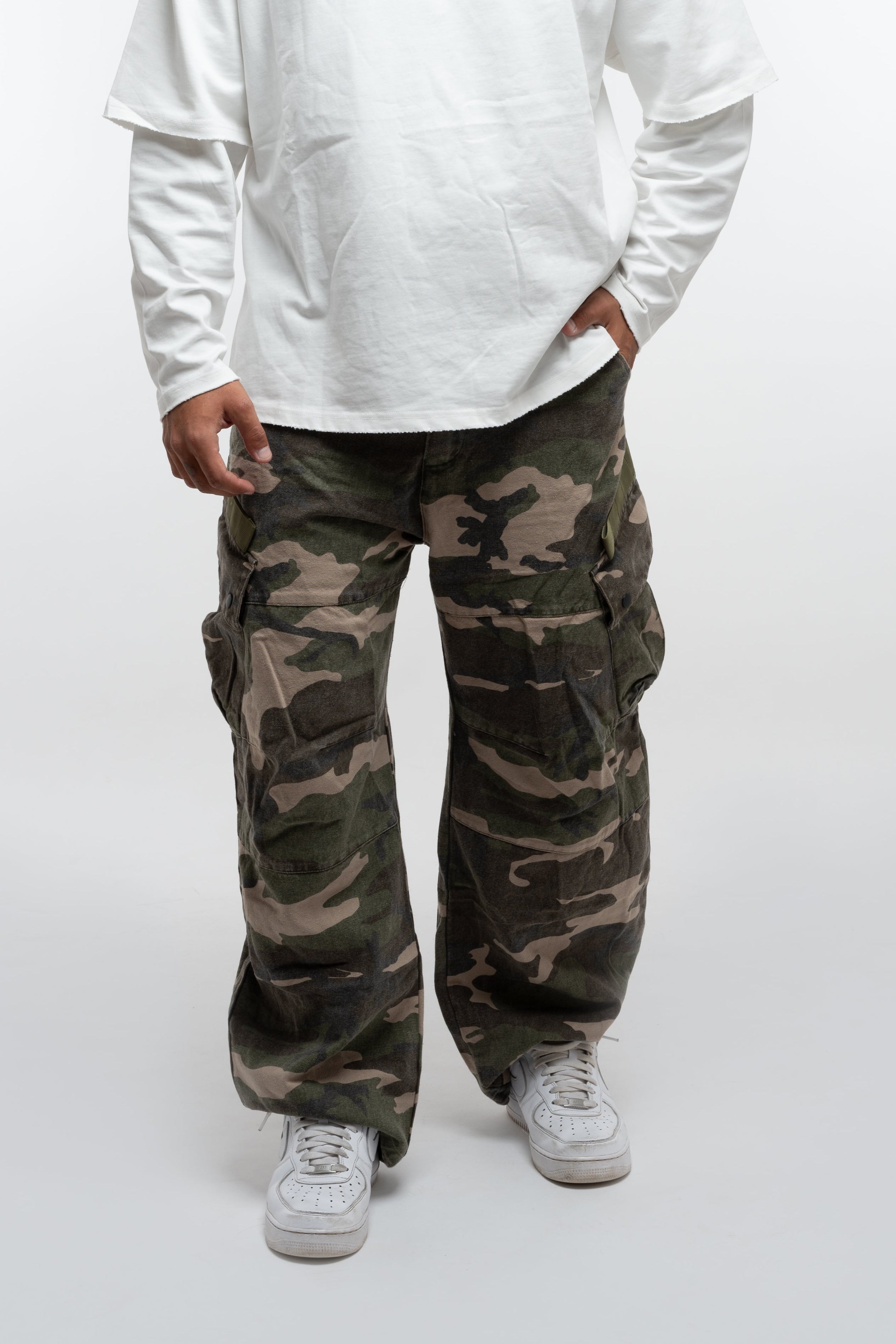 MILITARY CARGO PANTS