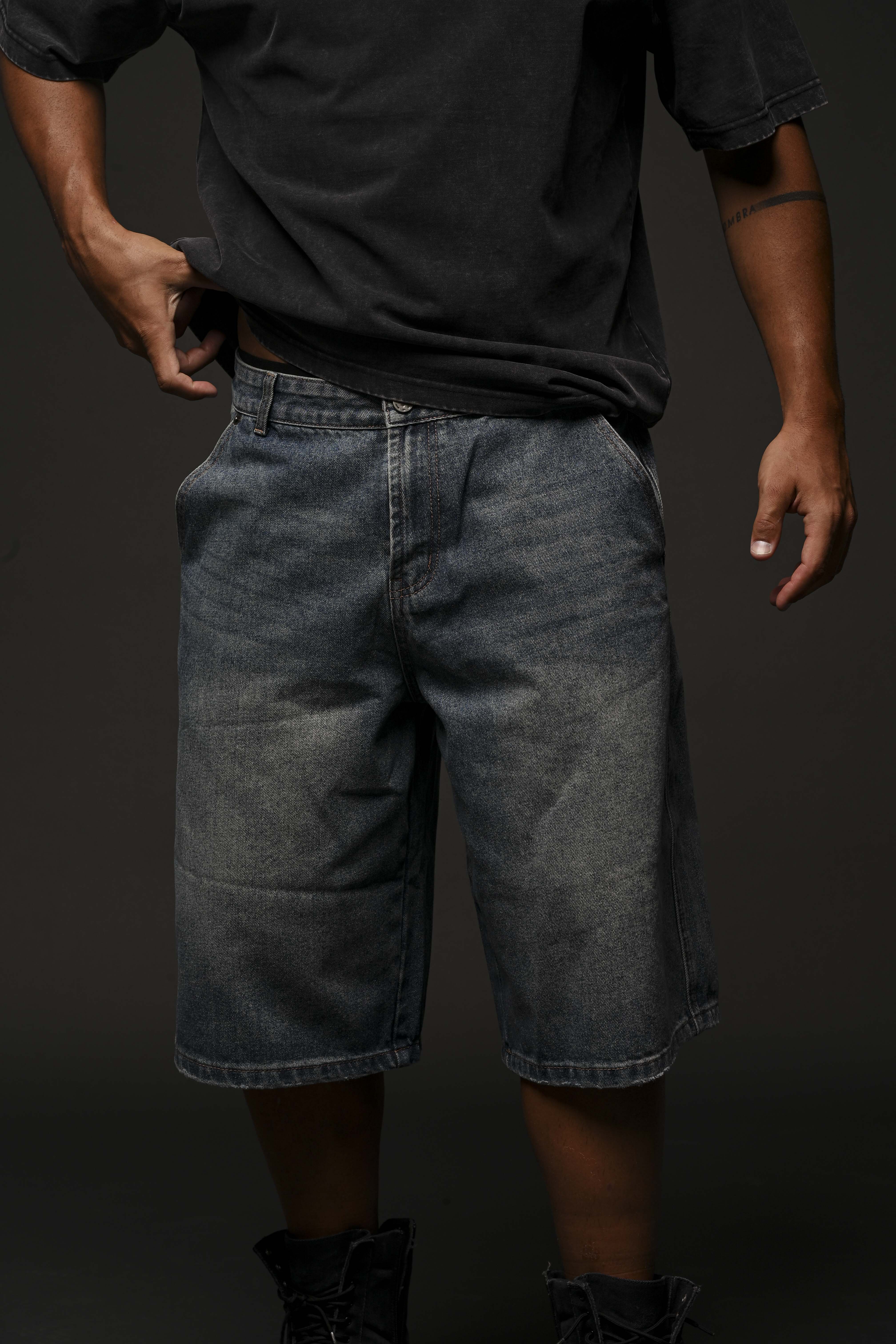 Essential Denim Bermuda