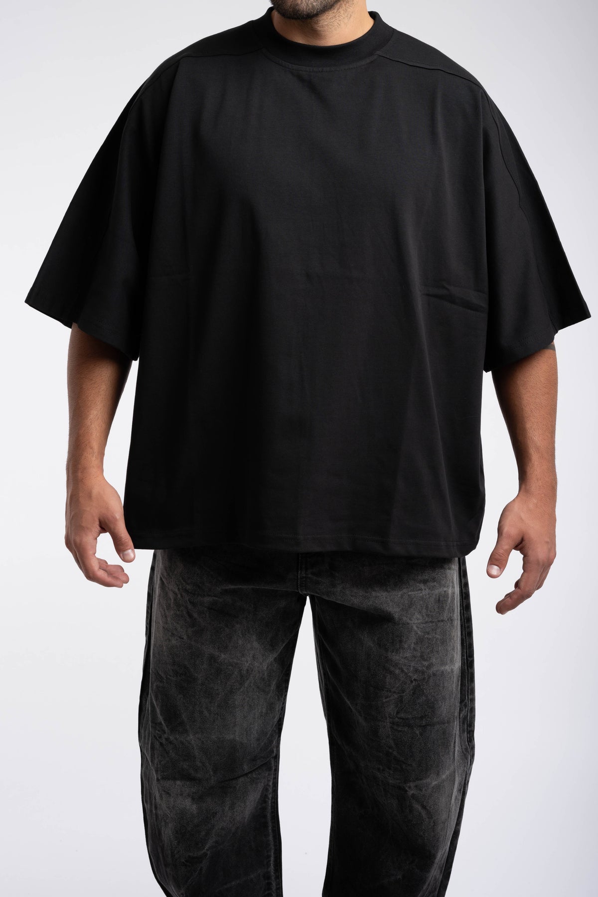 T-SHIRT OVER BODRUM BLACK