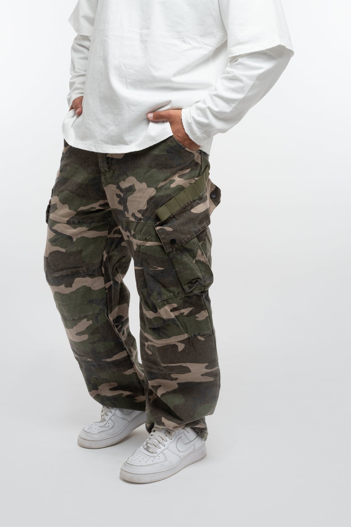 MILITARY CARGO PANTS