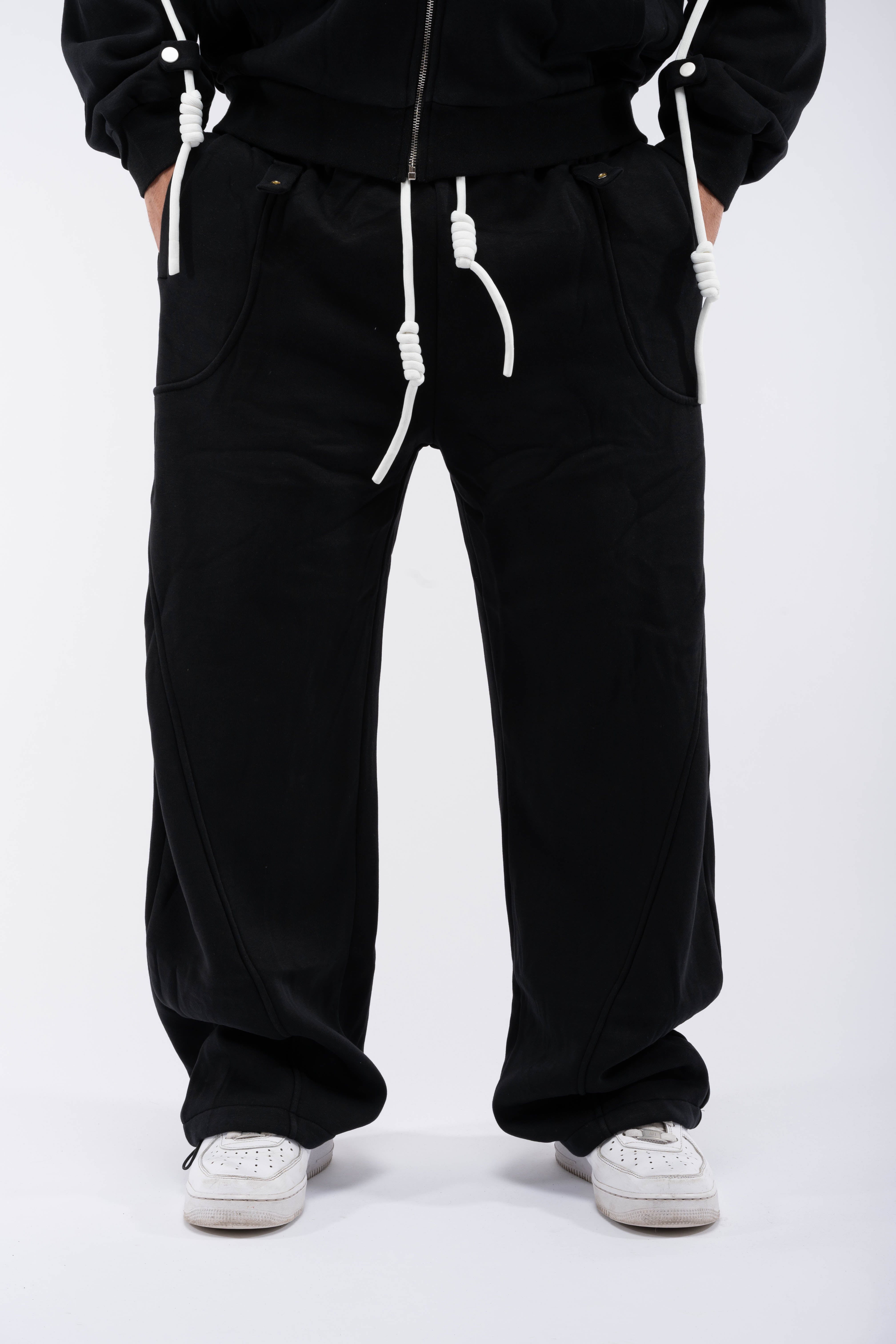 THREADLINE TRACKSUIT BLACK