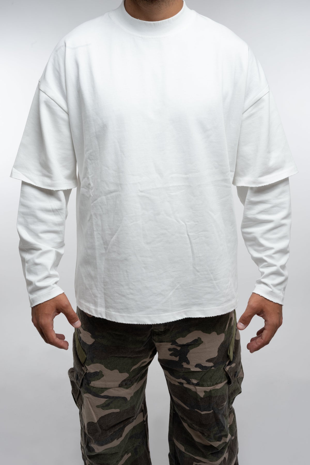 BASIC WHITE LONGESLEEVE
