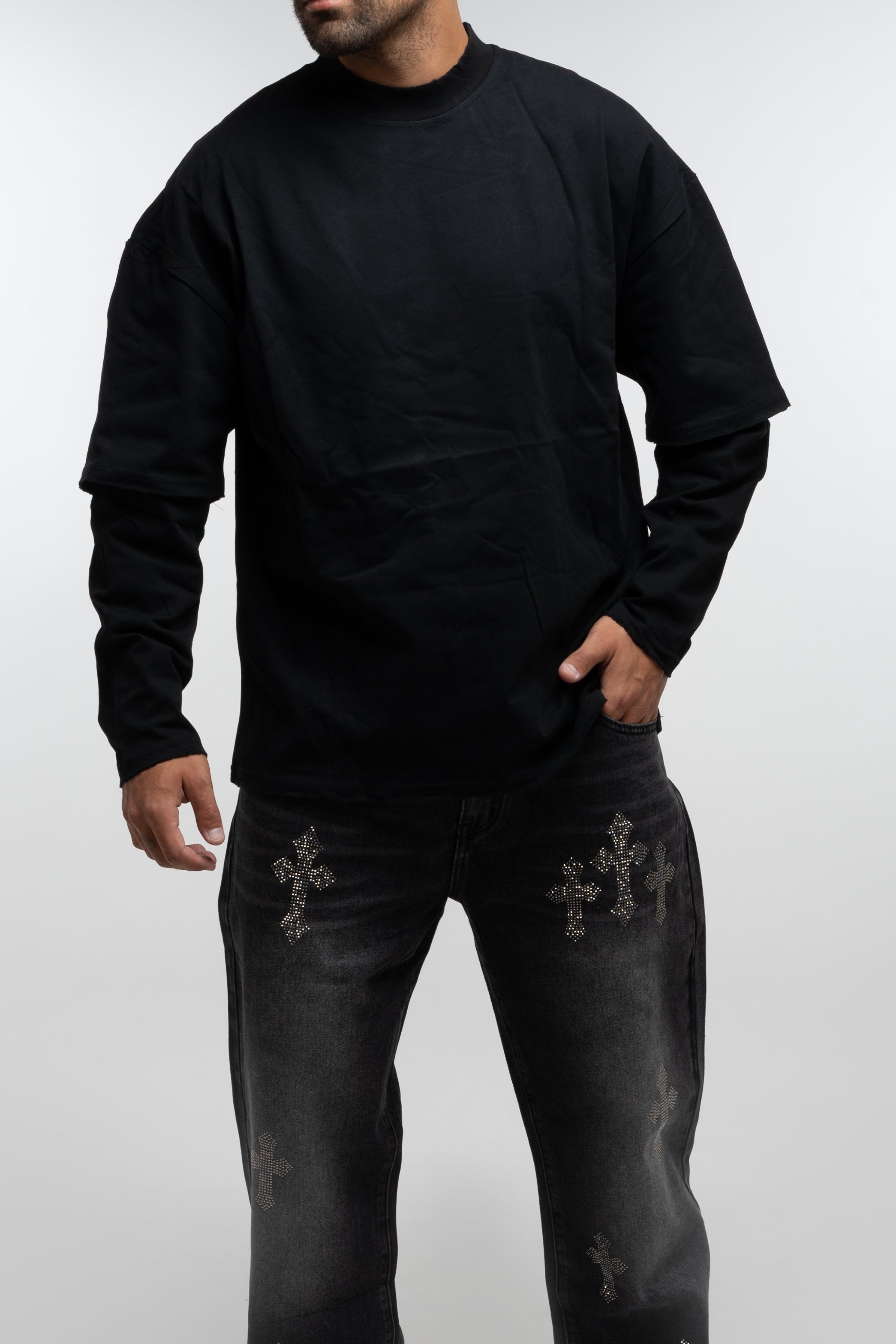 BASIC BLACK LONGESLEEVE
