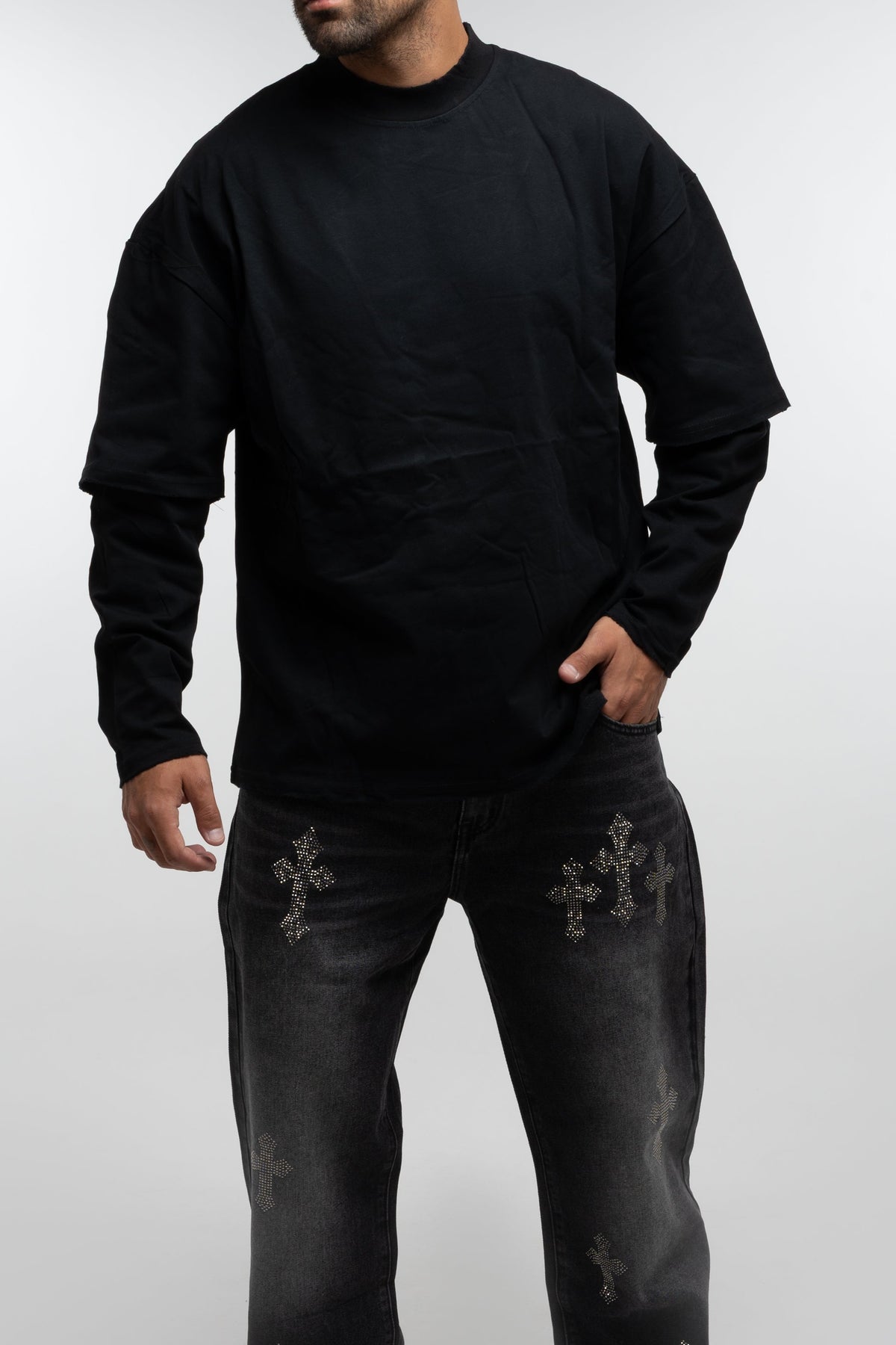 BASIC BLACK LONGESLEEVE
