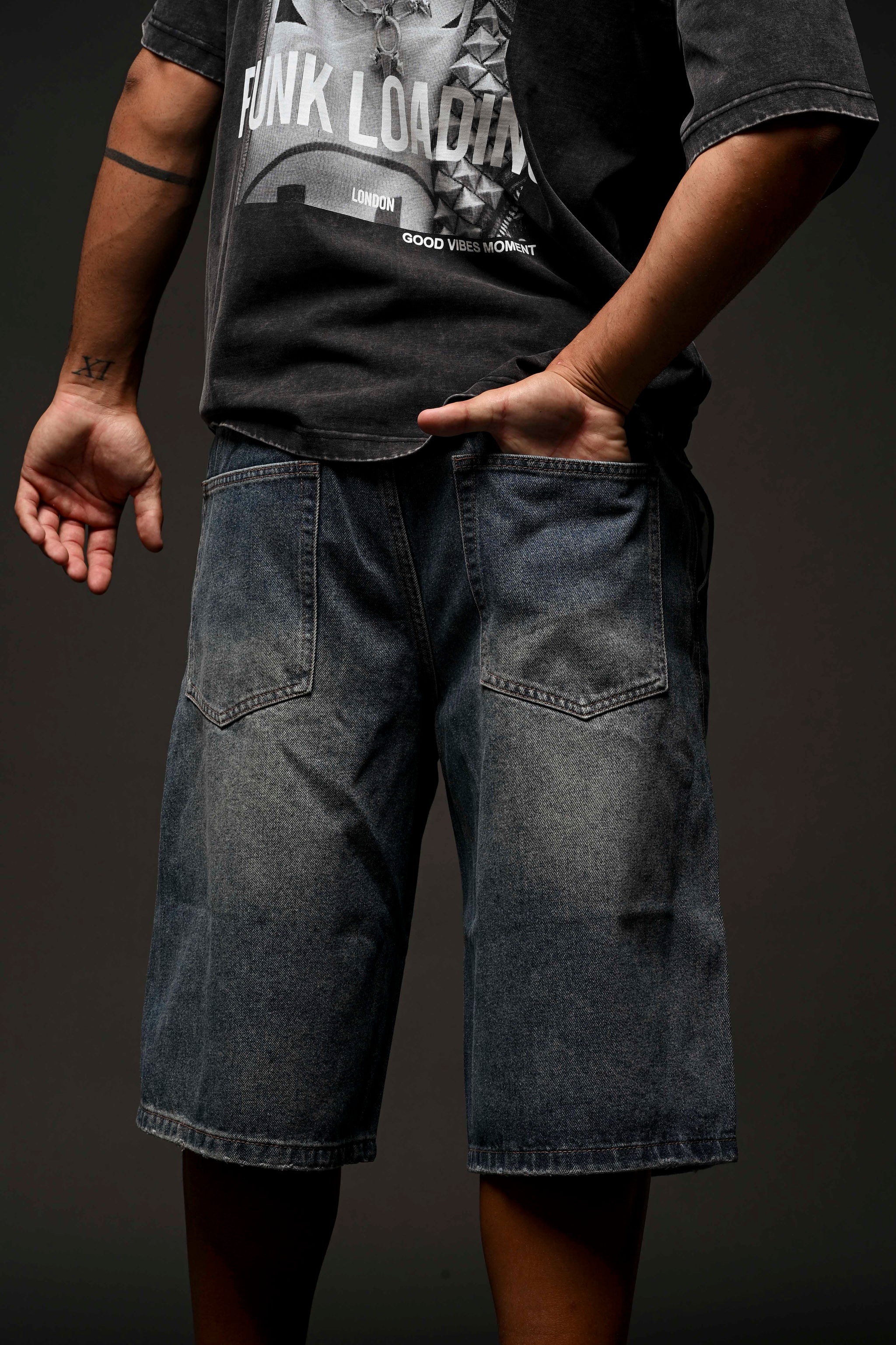 Essential Denim Bermuda